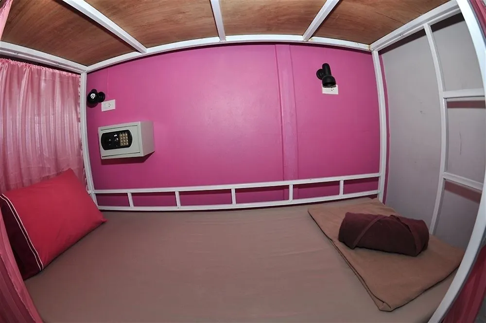 Auberge de jeunesse Alena Dorm Room Koh Koh Phi Phi Don