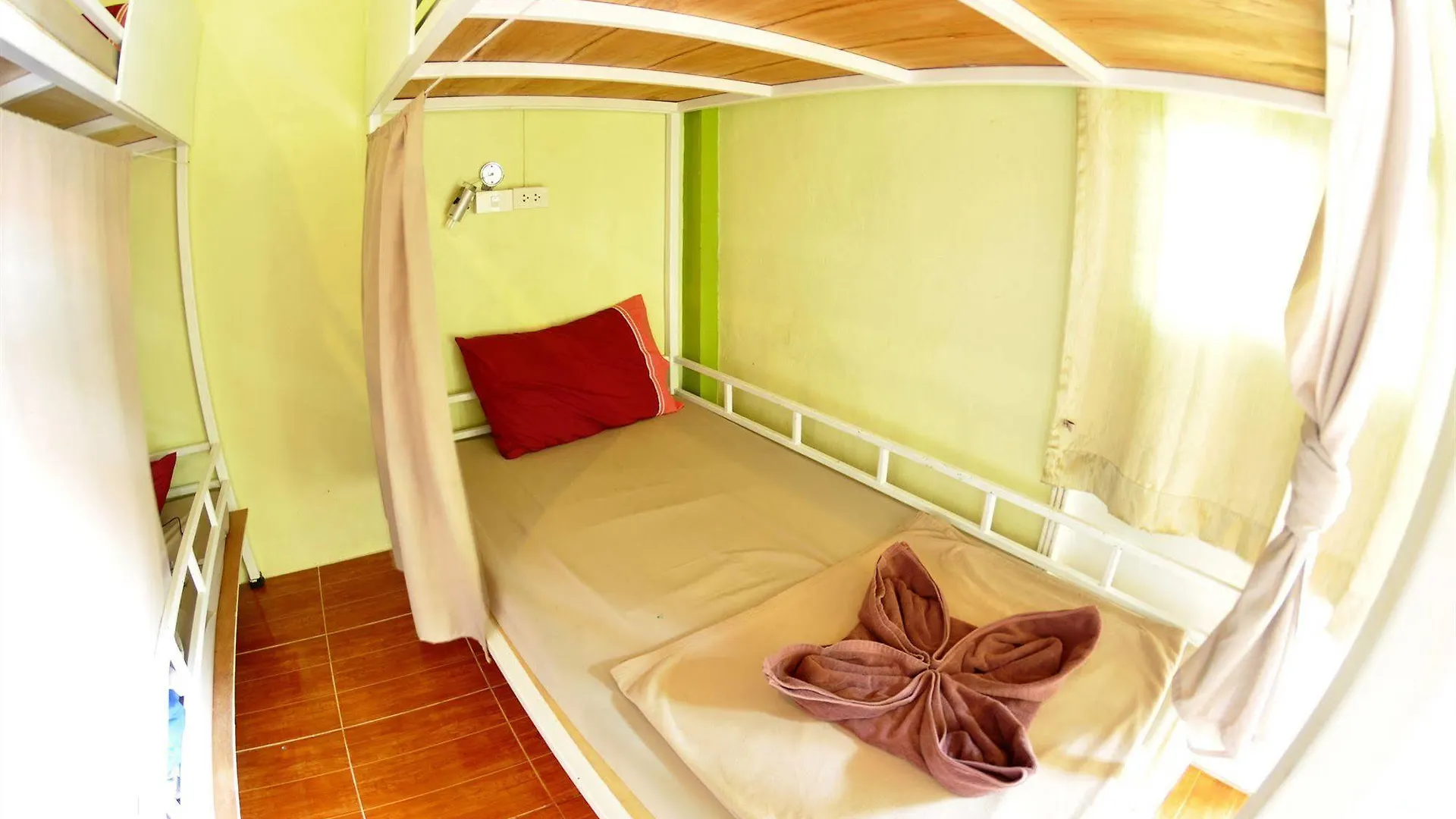 Alena Dorm Room Koh Koh Phi Phi Don Auberge de jeunesse