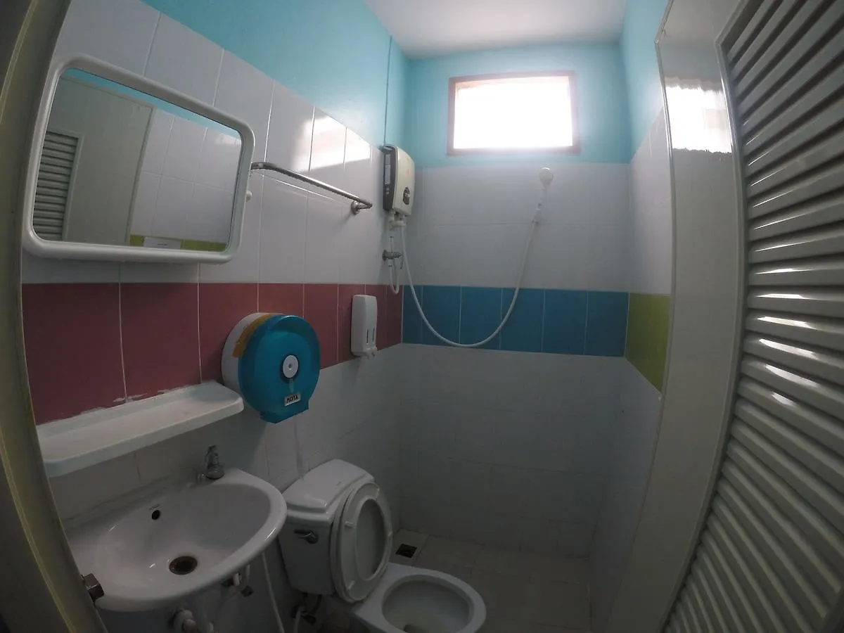 Auberge de jeunesse Alena Dorm Room Koh Koh Phi Phi Don